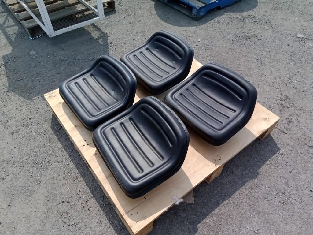 (4) Lawn Tractor Seats