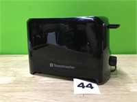Toastmaster 2 slice toaster