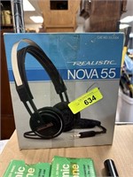 REALISTIC NOVA 55 HEADPHONES