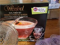 18 PC. PUNCH BOWL SET