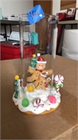 NEW Yankee Candle decoration with gingerbread