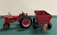 Ertl Farmall tractor & Ertl grain wagon 1/16 Scale