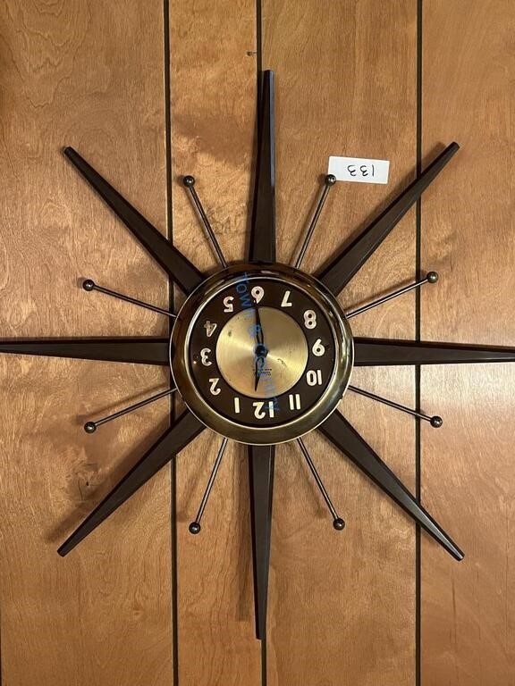 Vintage MCM United Starburst Wall Clock