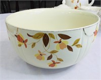 Hall Pottery Jewel Tea Autumn Leaf Med Bowl
