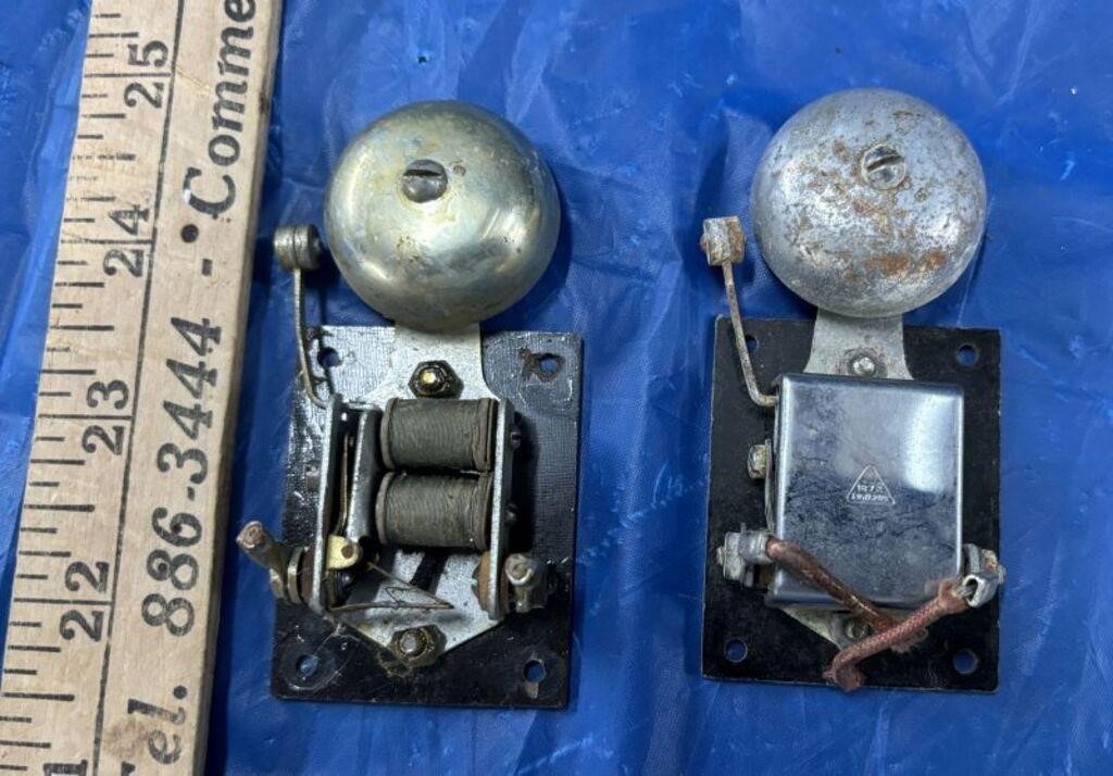 WW! Small Vintage Bells