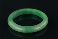 Chinese Emerald Green Jadeite Bangle