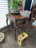 VINTAGE HEXAGONAL SIDE TABLE W FRENCH LEGS NICE
