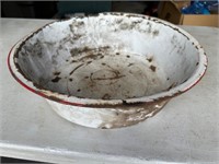 Vintage Red Trim Enamel Wash Pan