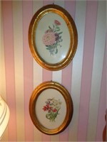 4 Oval Floral Prints and 2 Large Matching Floral