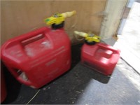 2 gas cans