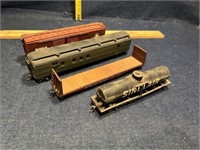 HO Scale model train cars