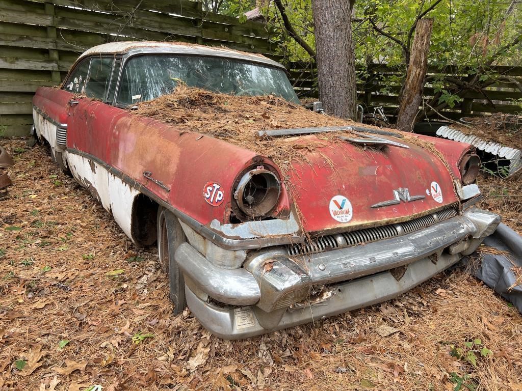 1955 Mercury Custom 2 door hardtop very rusty AS