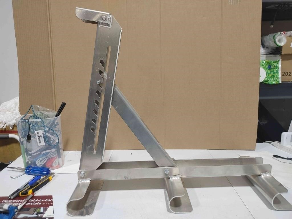 (U) Qual craft Aluminum Long Body Ladder Jacks