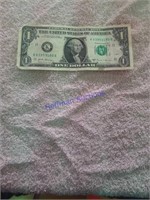1 dollar bill.  Series 2017 A