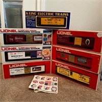 7 Model Train Box Cars & 2 Conductors Caps