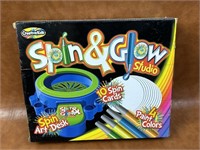 NIP Spin & Glow Studio Glow In the Dark