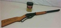 Daisy Red Ryder BB Gun With Approx 5000 BB's