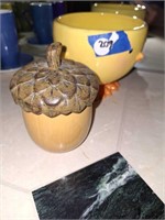 CHICK CUP & ACORN CANDLE