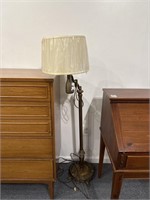 Metal floor lamp