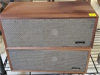 VintageRealistic Speakers Solo-44
