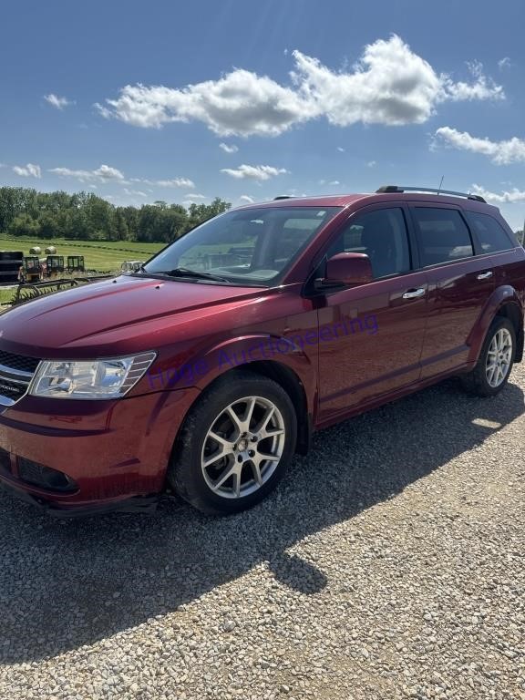 2011 DODGE JOURNEY CREW SUV, WILL RUN, WITH TITLE,