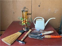 Hummingbird Feeder - Garden Tools - Hammer