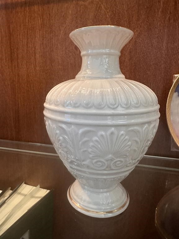 LENOX LARGE VASE