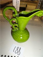 1971 Green pottery vase-6" tall