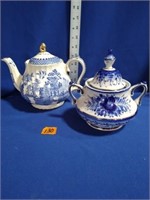 Sadler England China Tea pot & LG sugar bowl