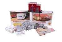 Bachman & More HO Scale Bldgs & Accessories
