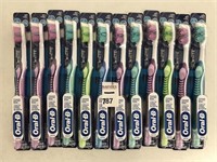 12PCS ORAL-B TOOTHBRUSH