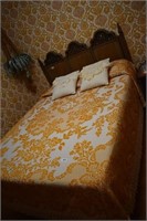 Full Size Carved Wood Frame Bed and Mattress