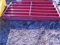 (4) 8' red corral panels