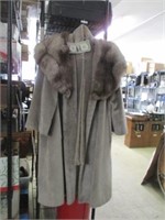 Vtg Spaudlings Brazotta by Sportowne Fur Coat