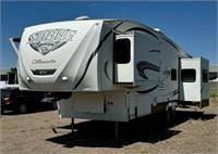 2013 Forest River Sabre Silhouette 5th Wheel Trl