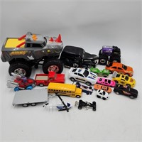 Collection Diecast/ Toy Trucks & Vehicles