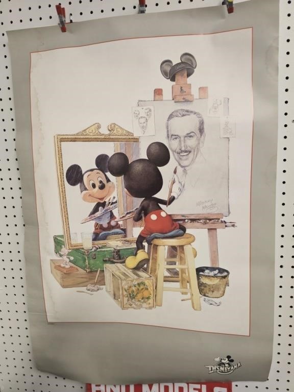 Disneyland Gallery Exclusive Mickey Walt Disney