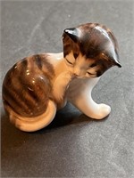 Signed Royal Doulton Porcelain Cat Figurine