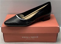 Sz 7 Ladies Easy Spirit Dress Shoes - NEW