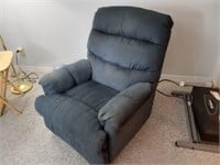 Set of two reclining chairs