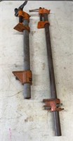 2 Pipe Clamps