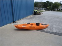 Sun Dolphin Bali 10 SS Kayak - Pick up only