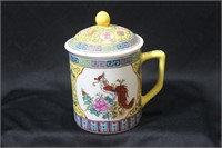 A Chinese Mug with Lid