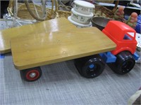 TOY TRUCK WOODEN FLATBED 26"