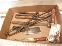 HAMMER, CLEVERS, KNIFE, PLIERS