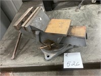 5 inch bench vice