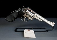 Smith & Wesson .357 Magnum revolver