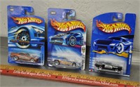 3 vintage Hot Wheels, sealed