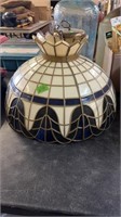 STAINED LEADED GLASS HANGING LIGHT FIXTURE