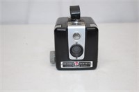 VINTAGE KODAK BROWNIE HAWKEYE CAMERA